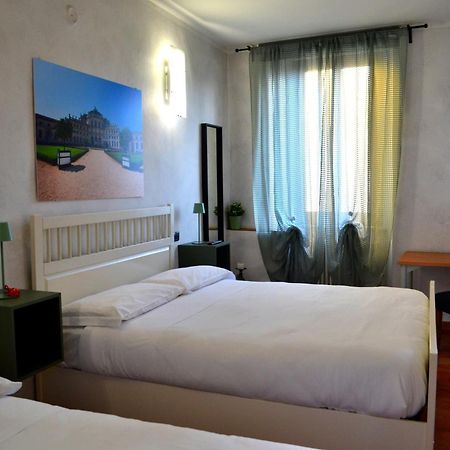 Domus Hotel Caselle Torinese Exterior foto