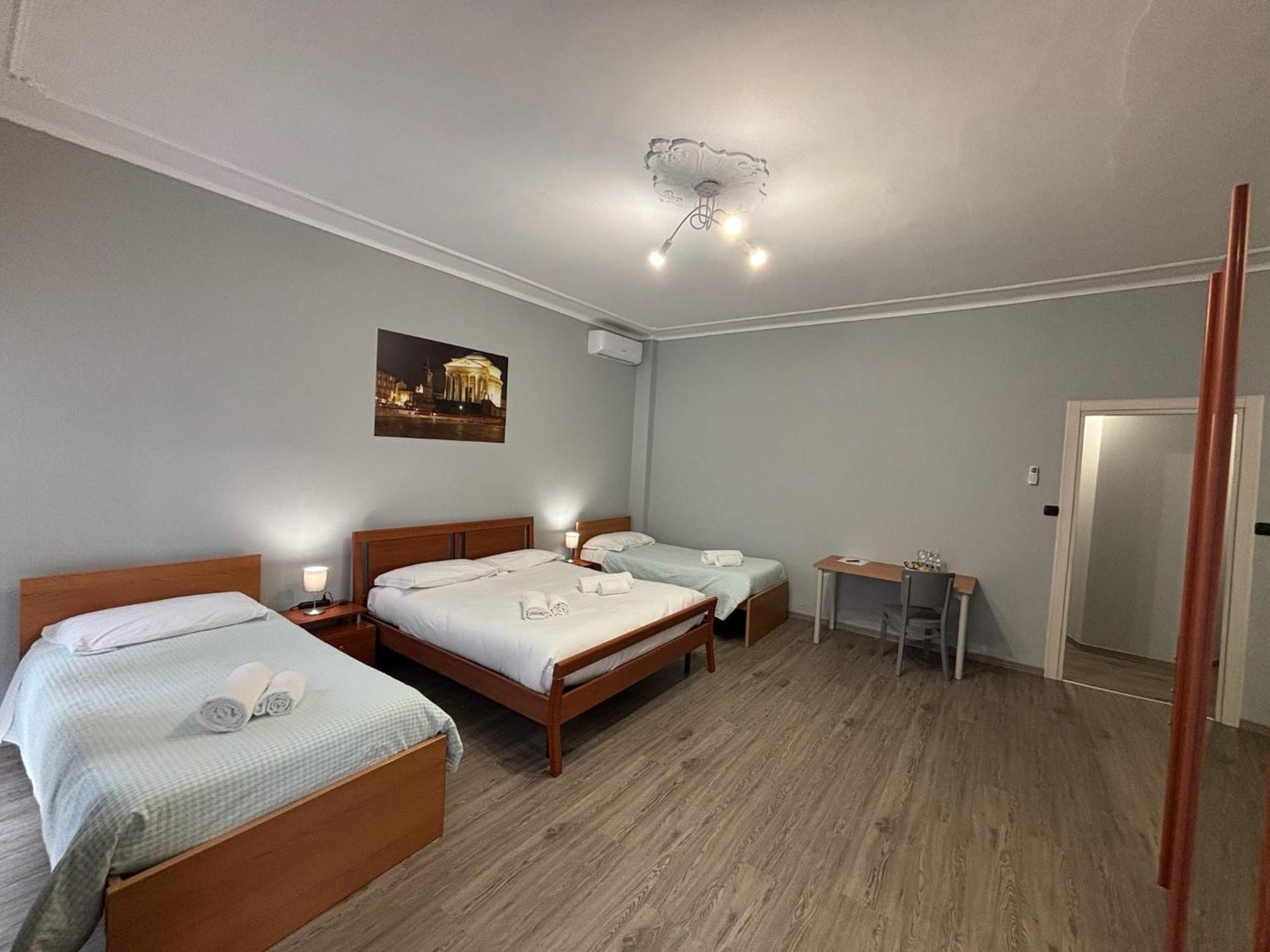 Domus Hotel Caselle Torinese Exterior foto